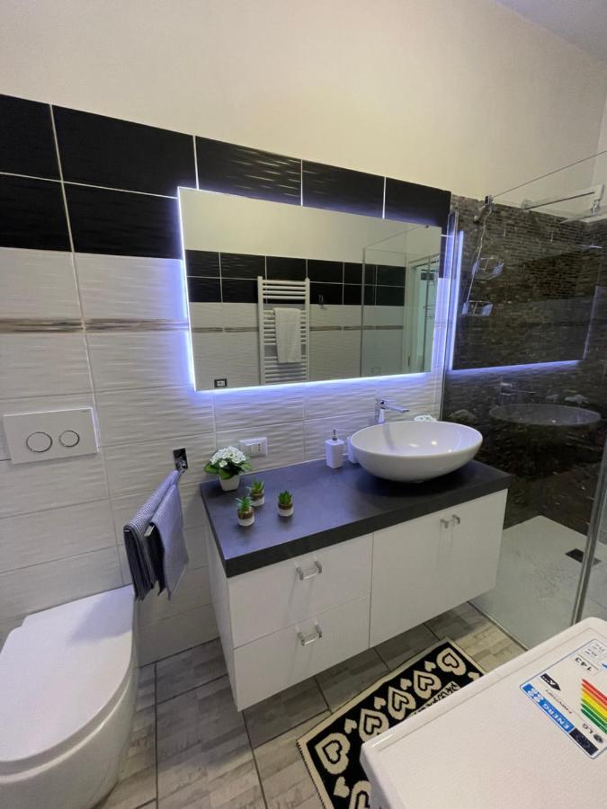 Casa Di Isabelle Venezia Apartment Mestre Luaran gambar